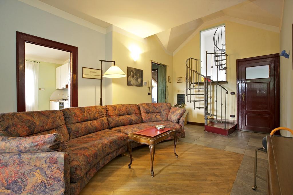 La Torretta Apartment Вербания Екстериор снимка